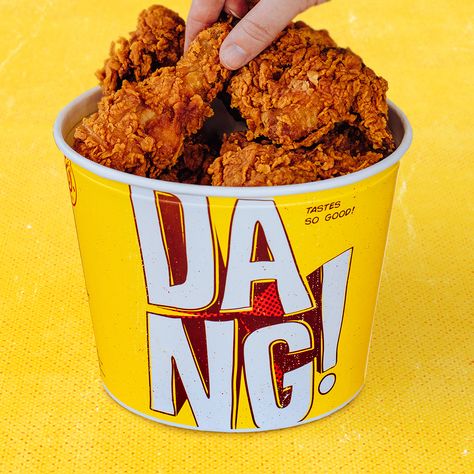 Fried Chicken Branding Design, Fried Chicken Packaging Design, Fried Chicken Branding, Fried Chicken Packaging, Fried Chicken Design, Chicken Branding, Chicken Packaging, Story Typography, Chicken Store