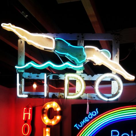 Love For The Weekend: Gods Own Junkyard @ Circus Of Soho Surf Bar, Night Club Neon Signs, Scorpio Neon Sign, Swimming Pool Signs, Automotive Neon Signs, Zodiac Neon Sign, 1950s Neon Signs, Pool Signs, Vintage Neon Signs