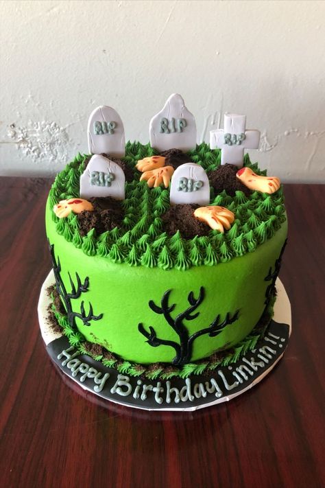 Zombie Birthday Cakes, Zombie Birthday Parties, Zombie Birthday, Halloween House Party, Zombie Party, Halloween Zombie, Boy Birthday Cake, Zombie Halloween, Monster Party