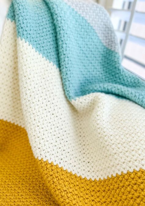 Color Block Crochet Blanket, Block Crochet Blanket, Color Block Blanket, Daisy Cottage Designs, Color Block Crochet, Unique Crochet Blanket, Crochet Bow Pattern, Block Crochet, Crochet Blanket Stitch Pattern