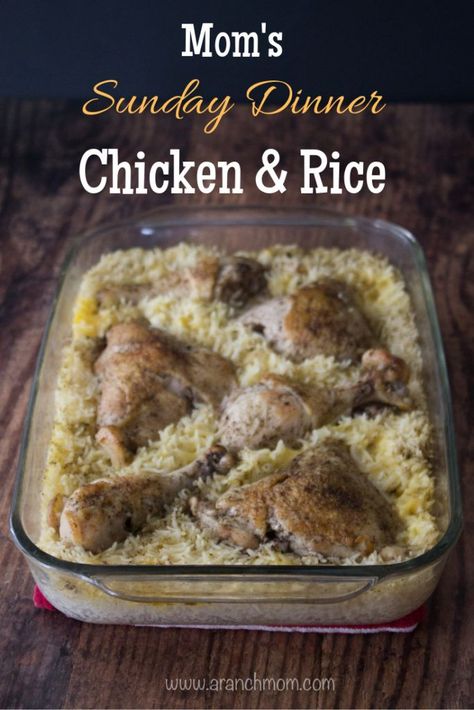 Chicken and rice was a common dish at our house for Sunday dinner. Every time I make it, I remember Mom fryng chicken in her cast iron skillet. Soul Food Sunday Dinner Ideas, Sunday Chicken, Easy Sunday Dinner, Canned Applesauce, Sunday Dinner Recipes, Dinner Chicken, Easy Comfort Food, Bacon Grease, Chicken And Rice