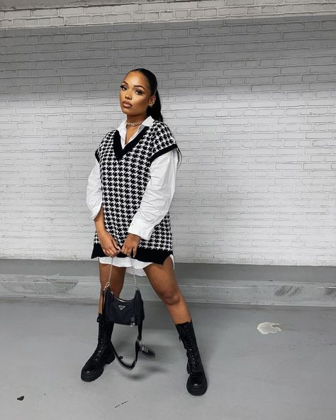 Naomi on Instagram: “Need someone who can match this ✨ @femmeluxefinery” Houndstooth Outfit, Cute Professional Outfits, Knitted Jumper Dress, Grown Women, Fall Winter Wardrobe, Streetwear Outfits, Professional Outfits, Street Style Outfit, New Wardrobe