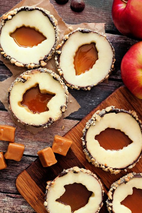 Chocolate Apple Slices, Apple Sweets, Caramel Apple Cheesecake Dip, Caramel Apple Crisp Cheesecake, Caramel Apple Slices, Apple Crisp Cheesecake, Apple Cheesecake Bars, Caramel Apple Cheesecake Bars, Halloween Appetizers Easy