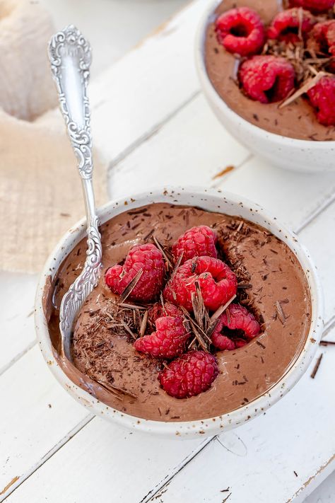 High Protein Chocolate Mousse with Greek Yogurt Greek Yogurt Mousse, Greek Yogurt Chocolate Mousse, Protein Chocolate Mousse, Greek Yogurt Dessert, Protein Mousse, Yogurt Mousse, Chocolate Greek Yogurt, Marketing Project, Yogurt Dessert