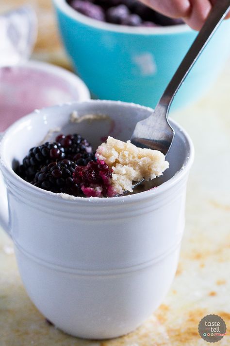 Blackberry Yogurt Mug Cake - Taste and Tell Blackberry Mug Cake, Greek Yogurt Mug Cake, Yogurt Mug Cake, Microwave Recipes Dessert, Blackberry Yogurt, Greek Yogurt Dessert, Single Serve Cake, Microwave Dessert, Taste And Tell