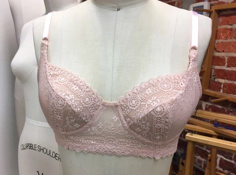 Harriet bra in lace with foam cups – Dress Handmade Harriet Bra, Free Bra Pattern, Pictures Of Me, Set Ideas, Bra Pattern, Foam Cups, Dress Handmade, Take Pictures, Bra Styles