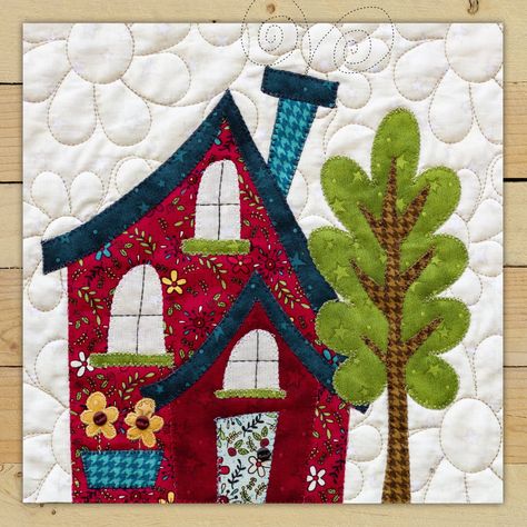 Applique Houses, House Applique, Navy House, Navy Houses, Colchas Quilting, House Quilt Block, House Quilt Patterns, Patchwork Quilting Designs, Applique Quilt Patterns