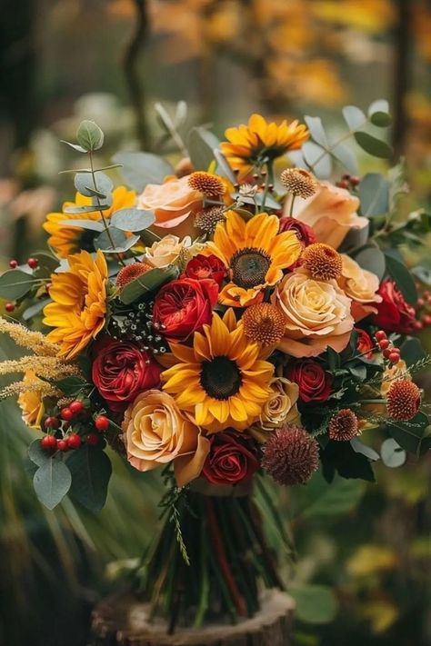 Fall Bouquet Flowers In Vase, Bouquet Of Chrysanthemums, Fall Wildflower Bouquet, Chrysanthemum Wedding Bouquet, Wildflower Bouquet Wedding, Montana Summer, Sunflowers And Roses, Sunflower Arrangements, Sunflower Wedding Bouquet