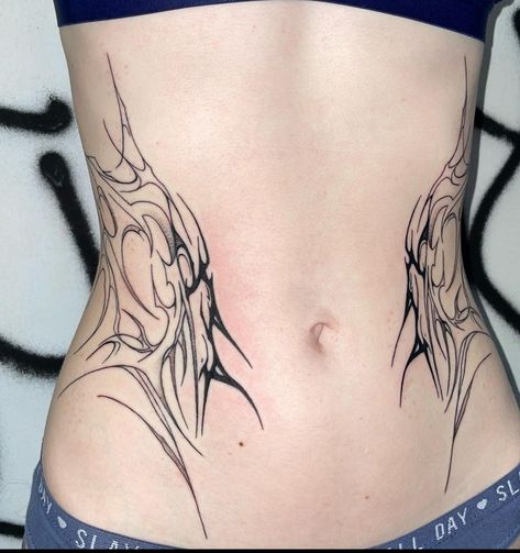 Cybersigilism Waist Tattoo, Cybersigilism Tattoo Stomach, Symetric Tattoo Stomach, Tattoo Belly Women, Cybersigilism Tattoo Back Design, Waist Tattoo Ideas, Full Stomach Tattoo Woman, Side Waist Tattoo, Symmetrical Stomach Tattoo