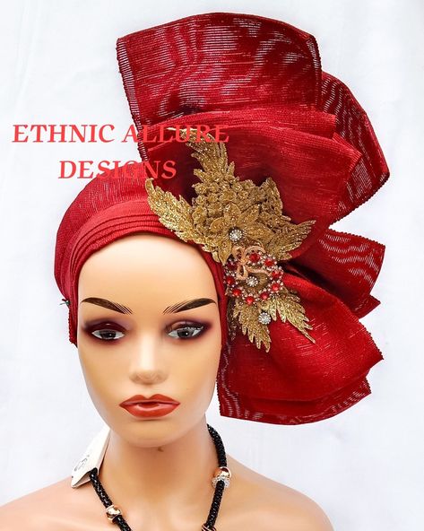 Diy Hair Fascinator, Derby Hats Diy Ideas, African Fabric Accessories, African Head Dress, Fascinator Hats Diy, African Hair Wrap, Classy Hats, African Accessories, Head Wrap Styles