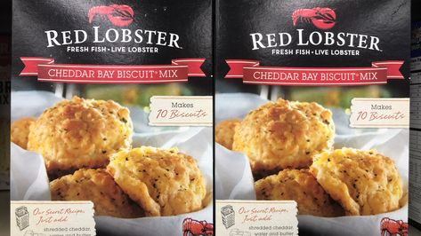 Mix Pizza, Red Lobster Cheddar Bay Biscuits, Make A Pizza, Cheddar Bay Biscuits, Savoury Biscuits, Gluten Free Biscuits, Biscuit Mix, Pizza Recipes Homemade, Tomato And Cheese