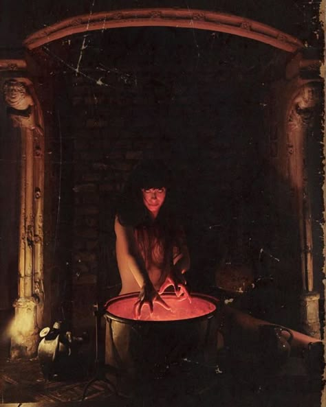 Nona Limmen, Book Witch, Medieval Witch, Vintage Witch, Occult Art, Demon Art, Pulp Art, Season Of The Witch, Witch Aesthetic