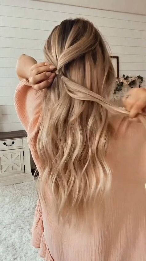 Welcome to my hair-bow tutorial. I will show you how to make a bow out of your hair for a fun and unique hairstyle perfect for any occasion. Hair In Bow, Braid Crown Tutorial, Make A Bow, Half Ponytail, Hair Bow Tutorial, Bow Hairstyle, Dress Alterations, Bow Tutorial, Braid Tutorial