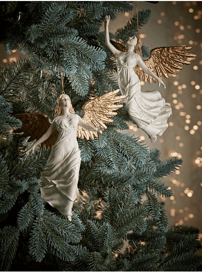 Home Ideas Kitchen, Art Deco Home Decor, Heavenly Angels, Home Drawing, Drawing Home, Catholic Christmas, Christmas Tree Angel, Luxury Christmas Tree, Glamour Art