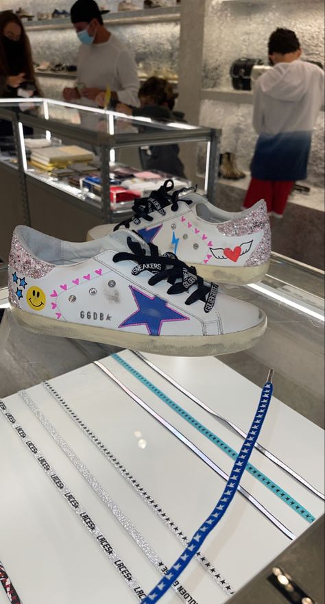 Colorful Sneakers Ideas, Golden Goose Sneakers Aesthetic, Preppy Shoes Aesthetic, Golden Goose Shoes Aesthetic, Golden Goose Design Ideas, Custom Golden Goose Sneakers Ideas, Custom Golden Goose Ideas, Golden Goose Customized Ideas, Golden Goose Preppy