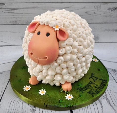 Easter Cake Easy, Farm Birthday Cakes, Toddler Birthday Cakes, Sheep Cake, Pop Cakes, Animal Birthday Cakes, Pinata Cake, Farm Cake, Animal Cakes