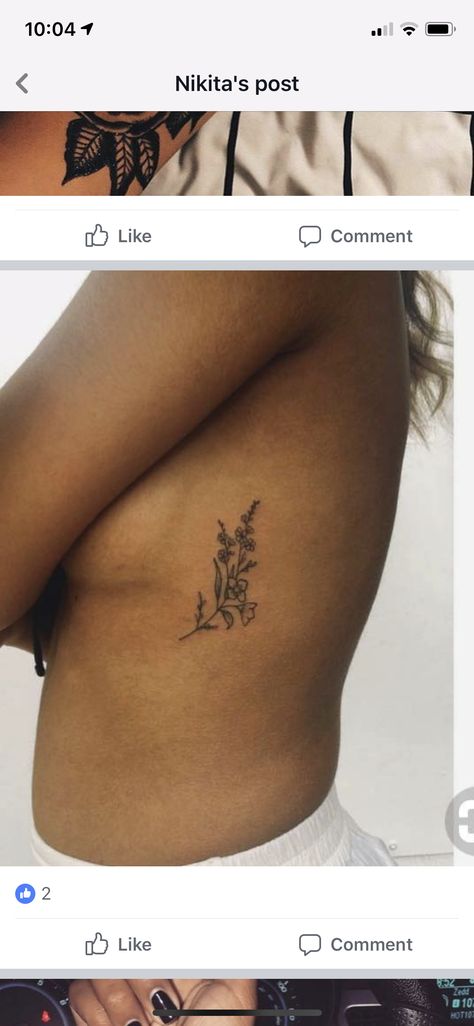 Fine Line Tattoo Ideas Ribs, Dainty Flower Tattoos Rib, Dainty Women Tattoos, Small Flower Tattoo On Hip, Flower Tattoos On Ribs For Women, Lavender Tattoo Ribs, Flower On Ribs Tattoo, Small Flower Hip Tattoo, Lavender Rib Tattoo