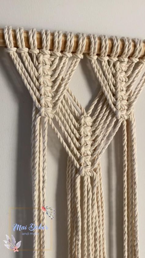 Macrame End Knots Tutorial, Patron Macrame, Knotting Hill, Simpul Makrame, Pola Macrame, Bone Pattern, Macrame Wall Hanging Tutorial, Macrame Plant Hanger Tutorial, Free Macrame Patterns