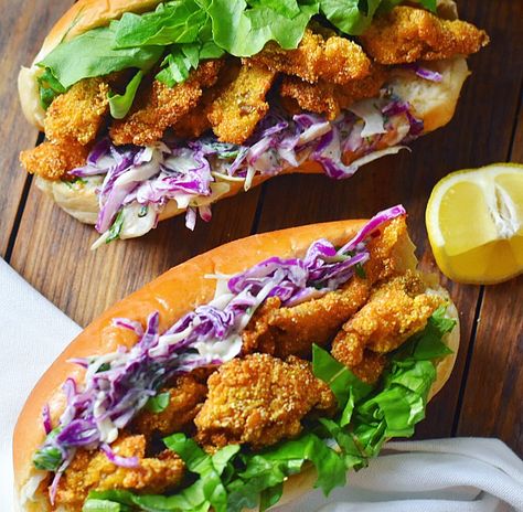 Oyster Mushroom Poboy Sandwich, Fried Mushroom Sandwich, Fried Oyster Mushroom Sandwich, Mushroom Recipes Vegan, Cooking Herbs, Fried Oysters, Vegan Sandwich, Vegan Options, Mushroom Recipes