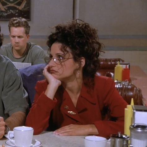 Seinfeld Elaine, Elaine Benes, Julia Louis Dreyfus, Seinfeld, Hair Reference, Fashion Tv, Retro Outfits, Role Models, Hair Goals