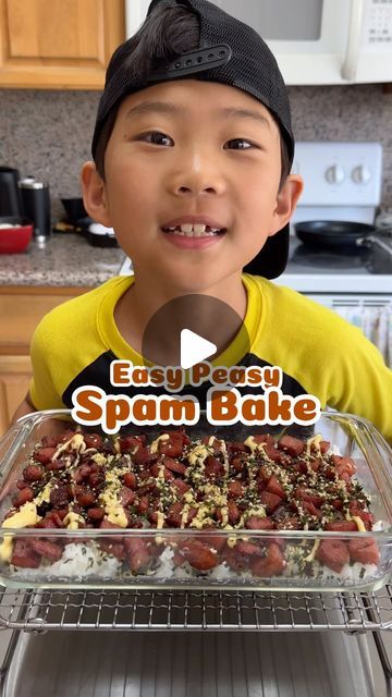 Easy Peasy Jordan on Instagram: "Easy Peasy Spam Bake! Think of it as a deconstructed spam musubi. This turned out so delicious we ate the entire thing in one sitting. @thecrunchbros has a recipe to make the sauce for the spam, but you can use teriyaki or whatever sauce you want. You need to try this for an easy meal idea!  What you need: Rice  1 x can of Spam Your favorite sauce  Furikake Mayo   *bake for 3-5 minutes at 400 degrees F  #spambake #easyrecipes #kidsinthekitchen" Spam Musubi Appetizer, Konbu Maki Recipe, Spam Musubi Casserole, Deconstructed Spam Musubi, Spam Baked Sushi, How To Make Spam Musubi, Spam Musubi Recipe Easy, Spam Dinner Recipes, Easy Spam Recipe