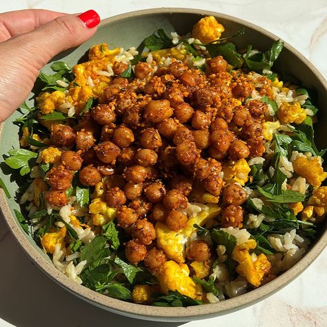 Crispy Chickpea Rice Bowl Brown Rice Veggie Bowl, Chickpea Rice Bowl, Chickpea And Rice, Brown Rice Bowl, Chickpea Rice, Crispy Chickpea, Crispy Chickpeas, Long Grain Rice, Napa Cabbage