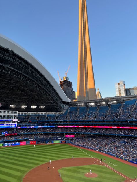 Toronto Blue Jays Stadium, Mlb Wife, Ontario Summer, Blue Jays Game, Toronto Blue Jays Baseball, School Trips, Baseball Photography, Blue Jays Baseball, Soft Ball