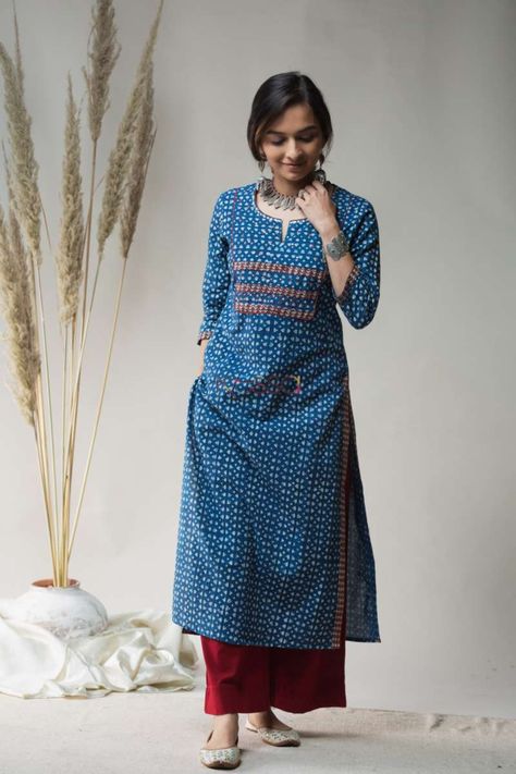 Chunky Silver Earrings, Salwar Pants, Stylish Kurtis Design, Kurta Patterns, The Fame, Bagru Print, Simple Kurta Designs, Simple Kurti Designs, Salwar Designs