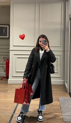 Everyday University Outfits, Casual University Outfits, Simple Outfits For University, University Winter Outfits, Kaban Outfit, Winter Outfits For University, Uni Winter Outfits, Winter University Outfits, Modest University Outfits