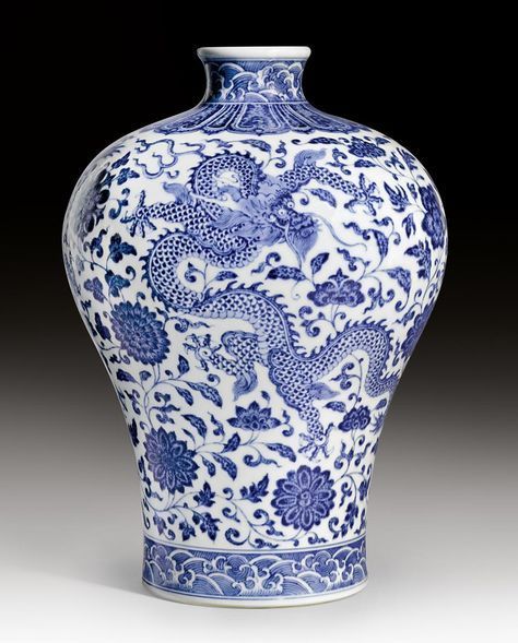 Eastern Dragon, Chinese Porcelain Vase, Blue And White Vase, Chinese Pottery, Chinese Vase, White Vase, White Pottery, Zurich Switzerland, Blue Pottery