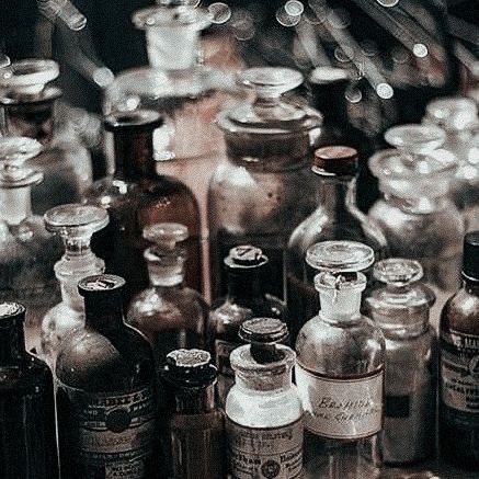 Elizabeth Frankenstein, Frankenstein Aesthetic, Modern Prometheus, Old Medicine Bottles, The Voidz, The Modern Prometheus, Dr Frankenstein, Victor Frankenstein, Jude Duarte