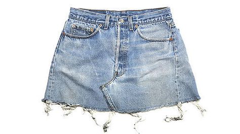 Time: About 45 minutes, plus washing and drying Jeans To Skirt Diy, Diy Jean Skirt, Jeans Into Skirt, Skirt Sewing Tutorial, Diy Old Jeans, Skirt Sewing, Top Sewing, Skirt Tutorial, Make Your Own Clothes