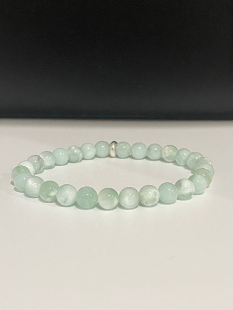 Sage Green Beaded Bracelet, Light Green Bracelet, Angelite Bracelet, Bracelet Business, Rose Quartz Bracelet Beads, Green Moonstone, Bracelet Inspiration, Bracelet Keychains, Green Bracelet