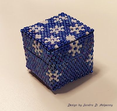 3d Perler Bead Box Patterns, Beaded Boxes Pattern Free, Free Beaded Snowflake Patterns, Beaded Cube Pattern, Brick Stitch Snowflake, Plastic Canvas Jewelry Box & Accessories Page 3pattern, Beading Netting, Beaded Boxes, Beaded Earrings Tutorials