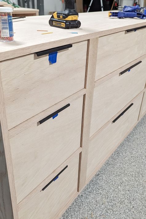 Looking for a large DIY dresser with tons of storage? Build this modern DIY dresser this weekend! These DIY dresser plans have 9 drawers. Build Your Own Dresser, Diy Cabinet With Drawers, Dresser Diy Build, Drawer Face Design, Building A Drawer, Diy Dresser Built In, Diy Inset Drawers, Long Dresser Plans, How To Build A Drawer