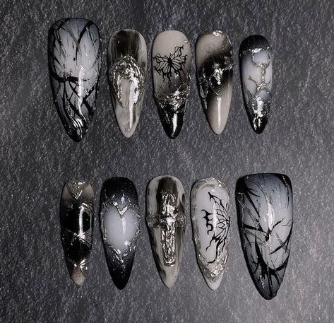 Fairy Nails, Black Almond Nails, Horror Nails, Black Acrylic Nails, Black Fairy, Punk Nails, Romantic Nails, Gothic Nails, Goth Nails