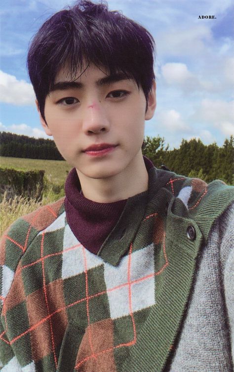 ADORE. on Twitter: "[SCAN] #ENHYPEN BORDER: DAY ONE - Sunghoon (DAWN & DUSK)… " Sunghoon Border Day One, Border Day One Dawn, Do Photocard, Enhypen Border Day One, Border Day One, Proud Of My Son, Chica Cool, Dawn And Dusk, Printable Pictures