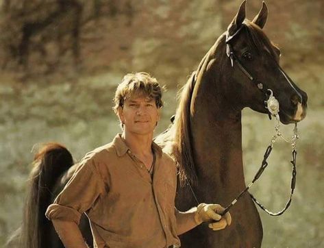 Patrick and his Arabian. Perfect. Patrick Swayze Movies, Patrick Swazey, Egyptian Arabian Horses, Patrick Wayne, Horse And Human, 80s Men, Show Horse, Horse Videos, Patrick Swayze