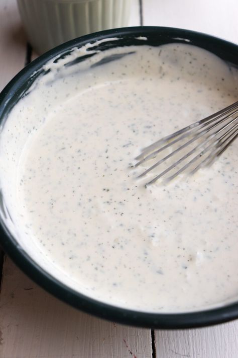 Homemade Ranch With Buttermilk, Homestyle Ranch Dressing Recipe, Restaurant Style Ranch Dressing Recipes, House Ranch Recipe, Ranch Dressing Wingstop, Copycat Bww Ranch, Mr Gattis Ranch Dressing, Homemade Ranch For Wings, Homemade Wingstop Ranch