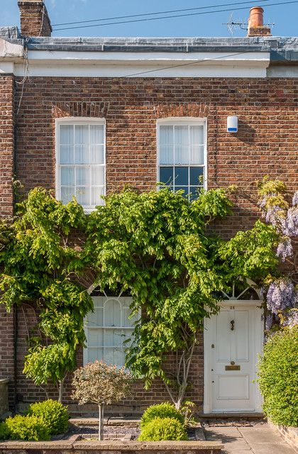 Small Front Garden Ideas Uk, Victorian Terrace Front Garden, Small Front Garden Ideas, Front Garden Ideas Driveway, Small Garden Plans, Terrace House Exterior, Garden Ideas Uk, Small Front Gardens, Front Gardens