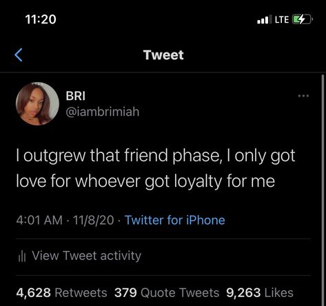 Ion Like People Tweets, Relatable Life Tweets, Realatible Tweets, Tweets Friends, Fake Best Friend Quotes, Fake Friend Quotes, Honest Quotes, Twitter Tweets, Entertaining Quotes