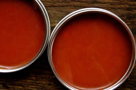 How to Make Cayenne Salve for Herbal Pain Relief Headache Relief Pressure Points, Cayenne Salve, Herbal Pain Relief, Pain Relief Salve, Tension Headache Relief, Natural Headache, Salve Recipes, Muscle Rub, Herbal Salves