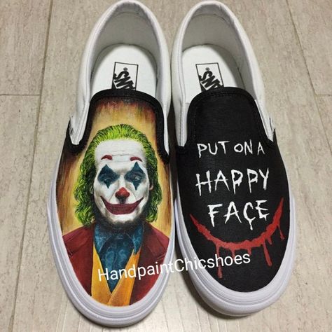 Joker Put on a Happy face Hand painted Vans Slip-on. These handmade shoes are created especially for Joker fans. You will receive the unique painting on the black or white Vans slip on. All Items are 100% hand painted with high quality acrylic and coated with acrylic finisher that are water-proof and permanent. So we guarantee no fading. When you place an order please allow 4 weeks in process to finish the painting. Your order will arrive you within 3-5 days after shipping. You can also choose t Painted Vans Slip On, Joker Portrait, Horror Drawings, Canvas Shoes Diy, Hand Painted Vans, Put On A Happy Face, Joker Joker, Custom Vans Shoes, Vans Slip On Shoes