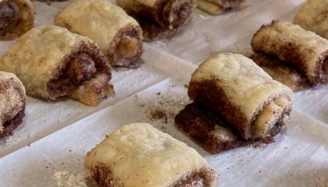 Sicilian Pizza Dough - The Kelly Kitchen Leftover Pie Crust, Sugar Pie Crust, Cinnamon Pie, Leftover Pie, Baked Rolls, Sugar Sprinkles, Roll Ups, Cinnamon Buns, Good Pizza