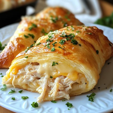 Cheesy Chicken Crescent Rolls – The Perfect Handheld Comfort Snack! Chicken Stuffed Crescent Rolls, Crescent Roll Ups, Crescent Chicken, Stuffed Crescent Rolls, Chicken Crescent Rolls, Chicken Crescent, Chicken Roll Ups, Roll Ups Recipes, Pillsbury Recipes