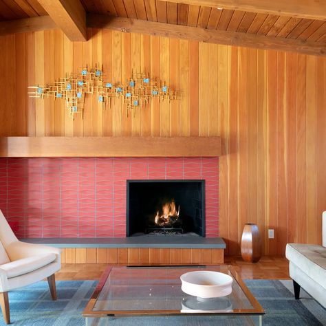 Westchester Residence - Midcentury - Living Room - Los Angeles - by JWT Associates | Houzz Midcentury Modern Fireplace, Heath Ceramics Tile, Mid Century Fireplace, Mid Century Tile, Tiled Fireplace, Heath Ceramics, Mid Century Living Room, Mid Century Architecture, Modern Tiles