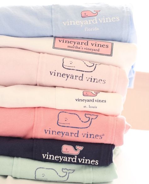 My dream More More Vinyard Vine Outfit, Vineyard Vines Aesthetic, Vinyard Vine, Vineyard Vines Outfits, Mens Outfits Streetwear, Clothing Diys, Vinyard Vines, Preppy Gifts, Preppy Southern