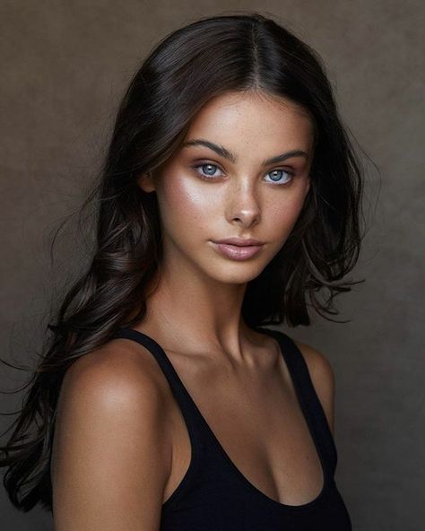 Meika Woolard, Meika Woollard, Healthy Vibes, Heart Fashion, Australian Models, Light Eyes, Badge Design, Beauty Favorites, Stay Healthy