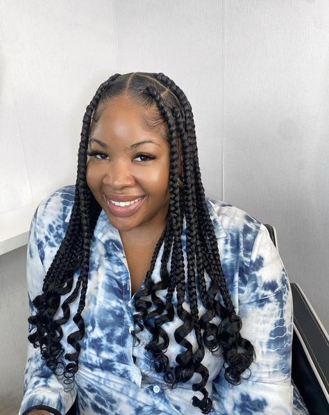 Scanty Knotless Braids, Scanty Braids, Braids 2024, Bts Hairstyle, Hair Inches, Medium Knotless, Coi Leray, African Tops, Box Braids Hairstyles For Black Women