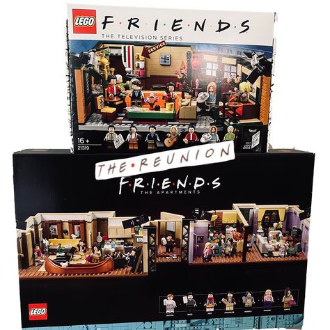 Friends Lego Set, 13 Birthday Gifts, Friends Lego, Friends Merchandise, Friends Reunion, Friend Crafts, Friends Central Perk, Lego Craft, The Reunion